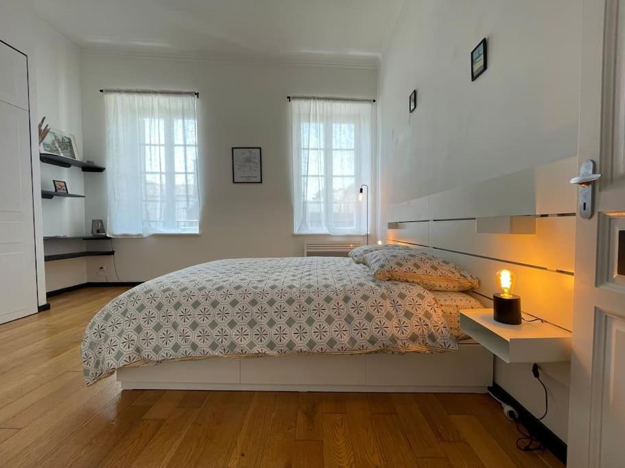 L'Appartement Tomey Avec Parking Carcassonne Eksteriør bilde
