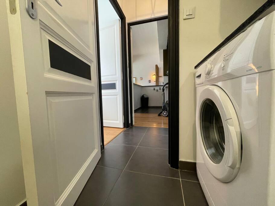 L'Appartement Tomey Avec Parking Carcassonne Eksteriør bilde