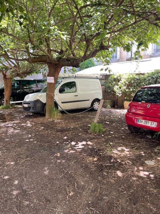 L'Appartement Tomey Avec Parking Carcassonne Eksteriør bilde