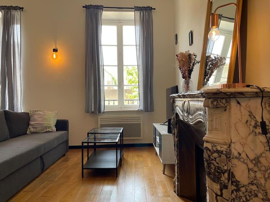 L'Appartement Tomey Avec Parking Carcassonne Eksteriør bilde